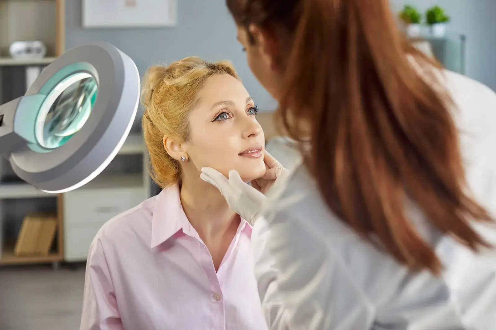 A certified injector performing a wrinkle-relaxer treatment at SpaRx Medical Aesthetics in Thonotosassa, FL